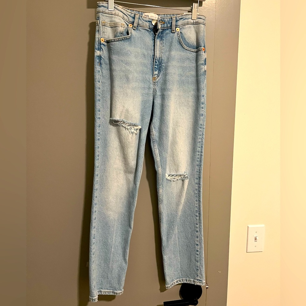 Zara Straight legged denim jeans